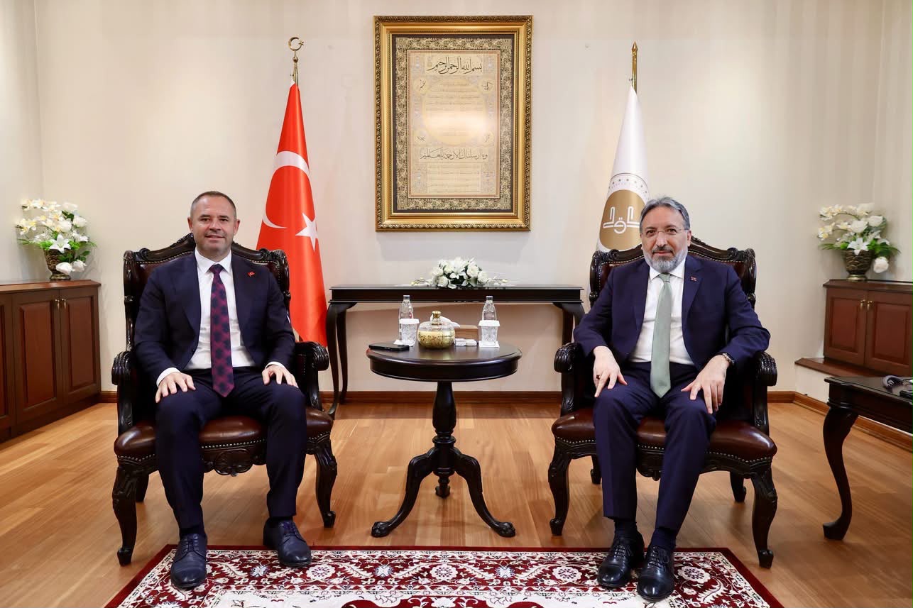 Diyanet İşleri Başkanımız Prof. Dr. Safi Arpaguş’u Makamında Ziyaret Ettik.