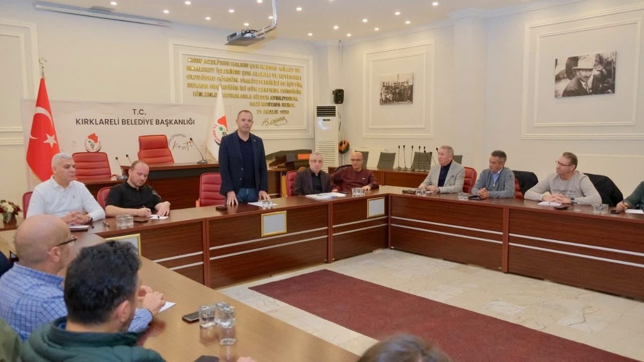 Cumartesi Mesaimizde Başkan Yardımcılarımız ve Birim Müdürlerimizle Değerlendirme Toplantısı Gerçekleştirdik