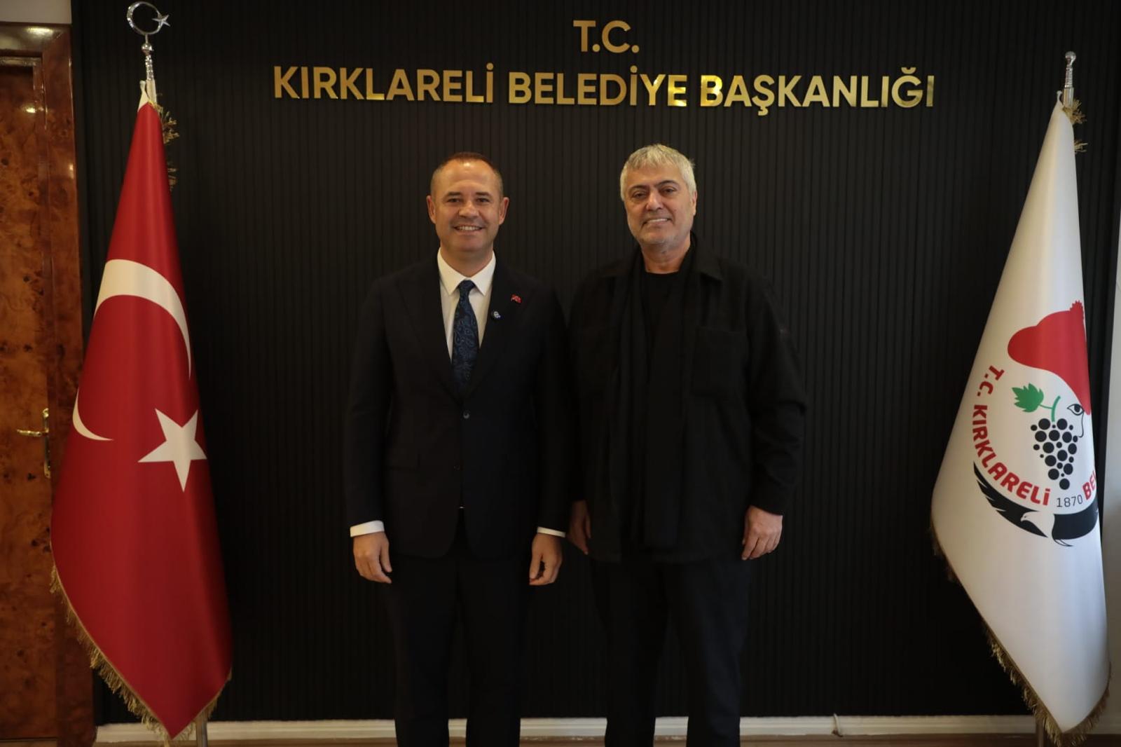 KIRKLARELİ'NDE CUMHURİYET COŞKUSU CENGİZ KURTOĞLU İLE KUTLANACAK