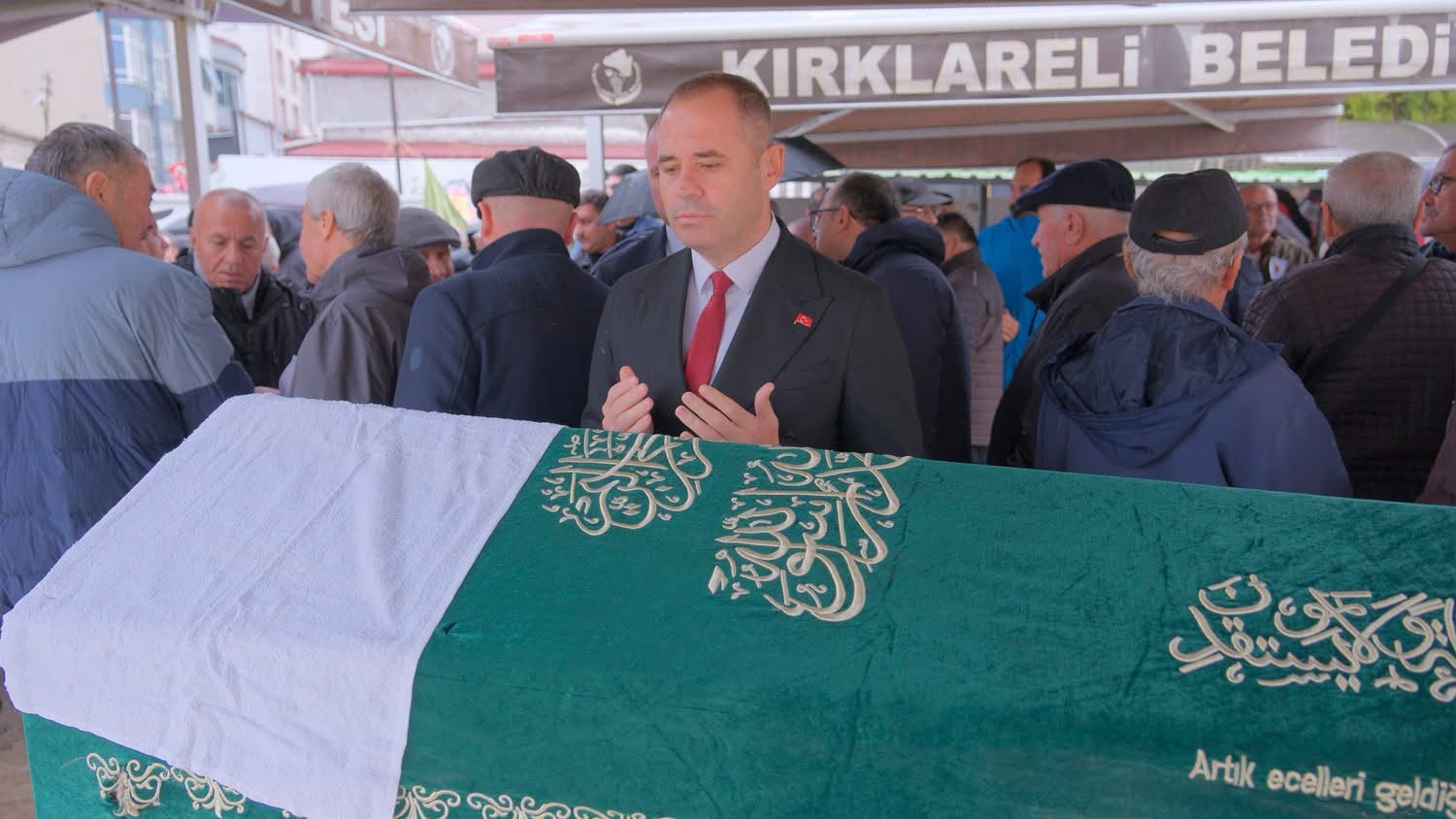 Bayram Sezer'i Son Yolculuğuna Uğurladık