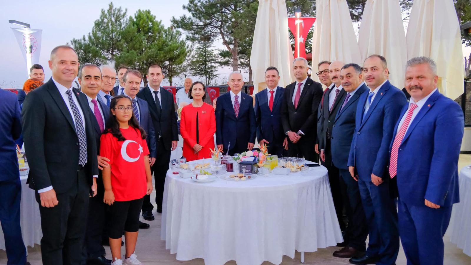 30 Ağustos Zafer Bayramı Kabul Töreni'ne İştirak Ettik — fotoğraf 10