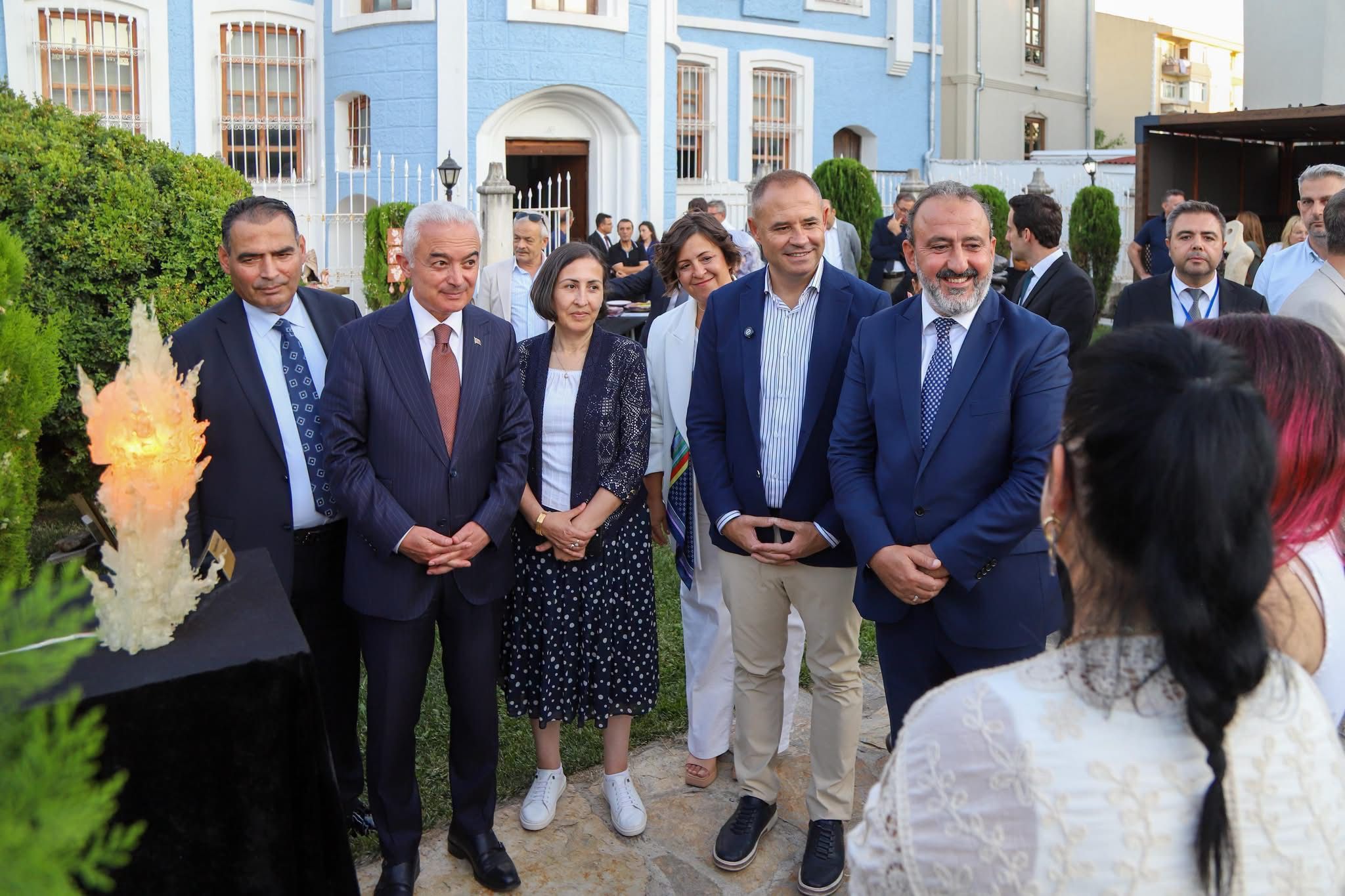 17’nci Yayla Bolluk, Bereket, Hasat ve Bağ Bozumu Şenliklerimiz Kapsamında Yasemen Işık Sayılgan’ın “Annemin Ağaçları” Adlı Seramik Sergisi İle Aleyna Kenar’ın “Yanandan Kalan” Adlı Heykel Sergisinin Açılışını Gerçekleştirdik — fotoğraf 8