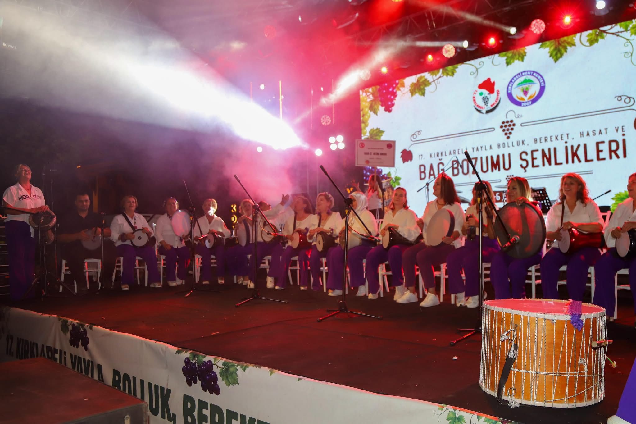 Şenliğimizde Edirne Kent Konseyi Kadın Meclisi Moriz Ritm Grubu’nu Kırklareli’mizde Ağırlamaktan Büyük Mutluluk Duyduk — fotoğraf 13