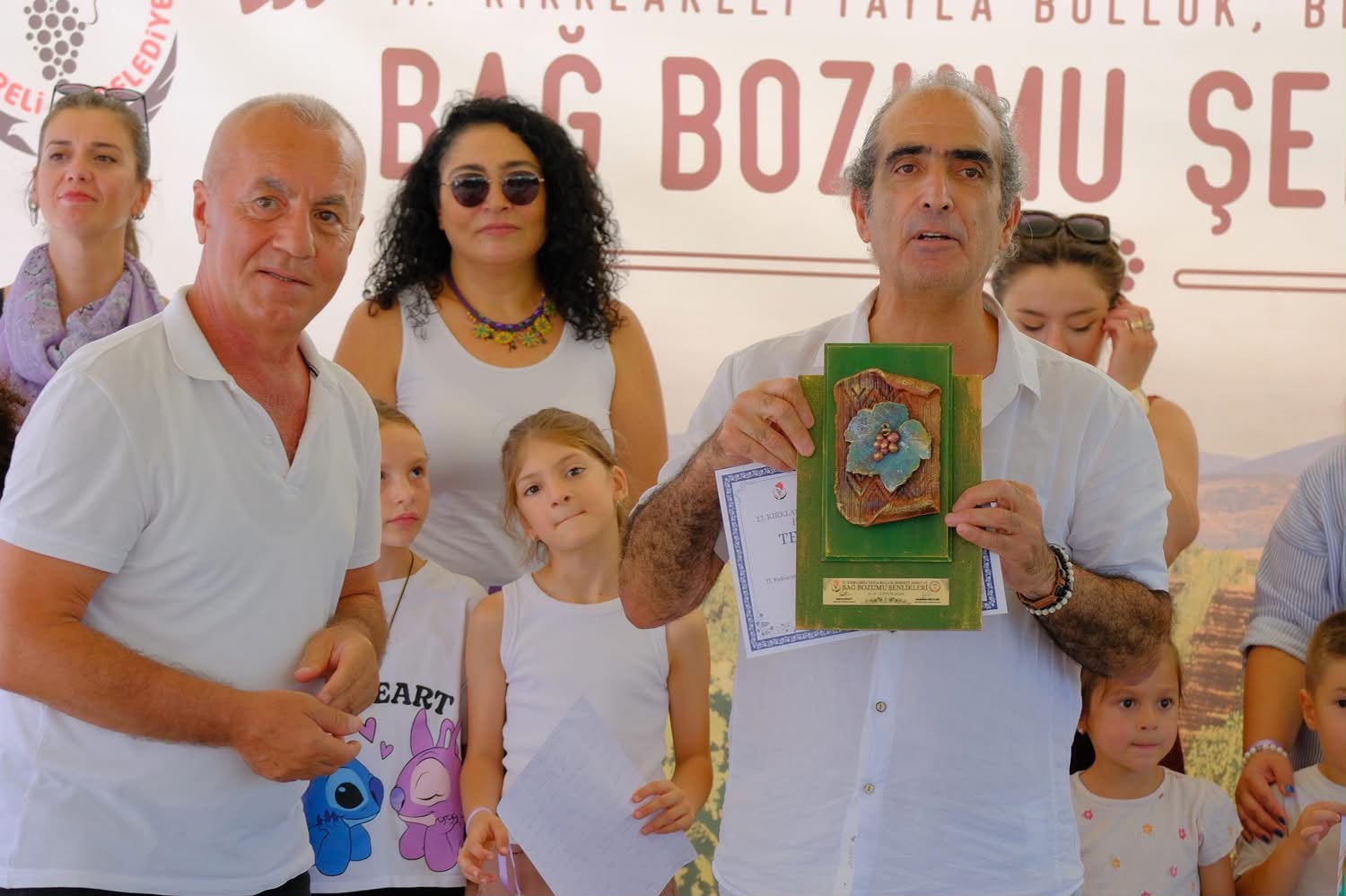 Şenliklerimizin Çocuk Atölyeleri Kapsamında, Oyuncu Veli Kişioğlu Tarafından Düzenlenen “Çocuk Drama Atölyesi”nde Miniklerimizle Bir Araya Geldik — fotoğraf 2
