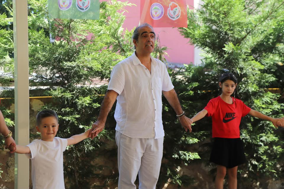 Şenliklerimizin Çocuk Atölyeleri Kapsamında, Oyuncu Veli Kişioğlu Tarafından Düzenlenen “Çocuk Drama Atölyesi”nde Miniklerimizle Bir Araya Geldik — fotoğraf 14