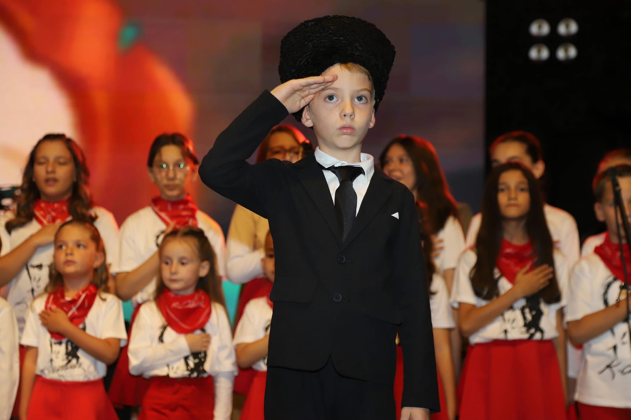 Kırklareli Belediyesi Çocuk Koromuz Şenliklerimize Ayrı Bir Güzellik Kattı  — fotoğraf 8