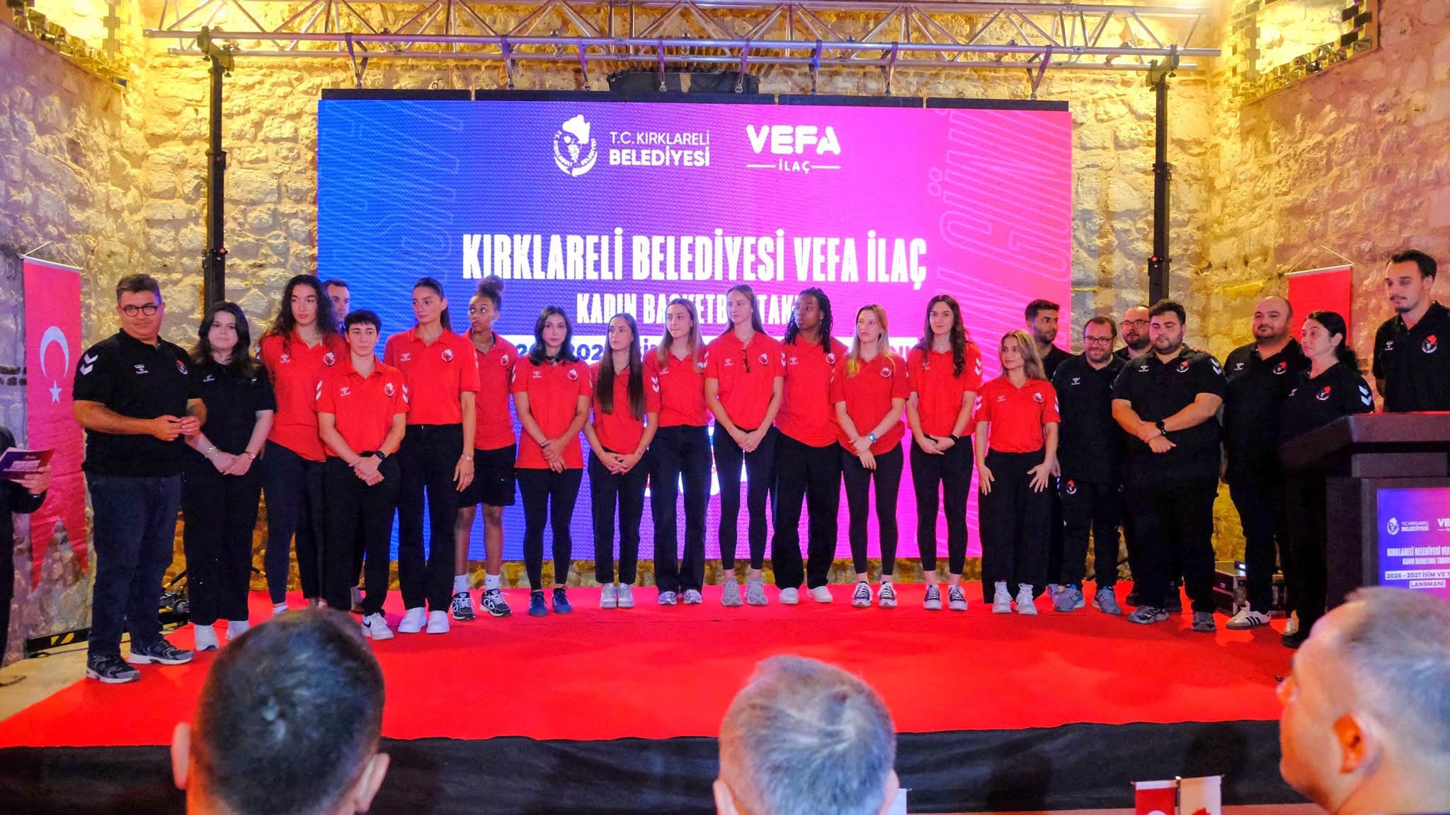 Kırklareli Belediyesi Vefa İlaç Kadın Basketbol Takımı'nın Yeni Sezon Lansmanı Yapıldı — fotoğraf 8