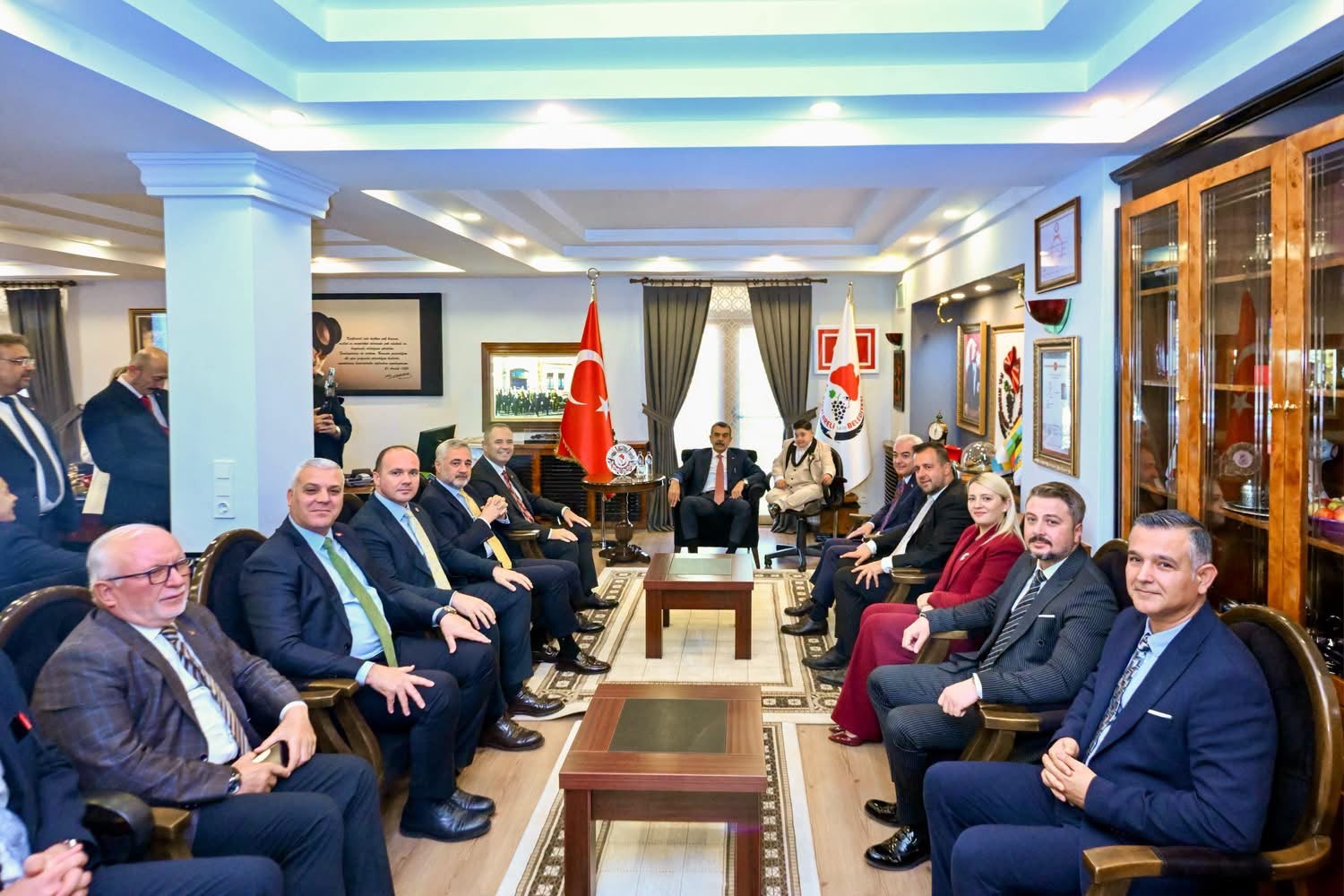 T.C. Milli Eğitim Bakanımız Sayın Yusuf Tekin’i Belediyemizde Ağırlamaktan Büyük Bir Onur ve Mutluluk Duyduk — fotoğraf 10