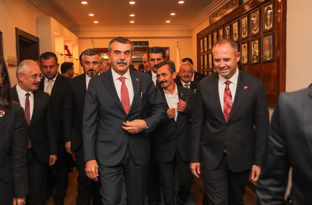 T.C. Milli Eğitim Bakanımız Sayın Yusuf Tekin’i Belediyemizde Ağırlamaktan Büyük Bir Onur ve Mutluluk Duyduk — fotoğraf 11