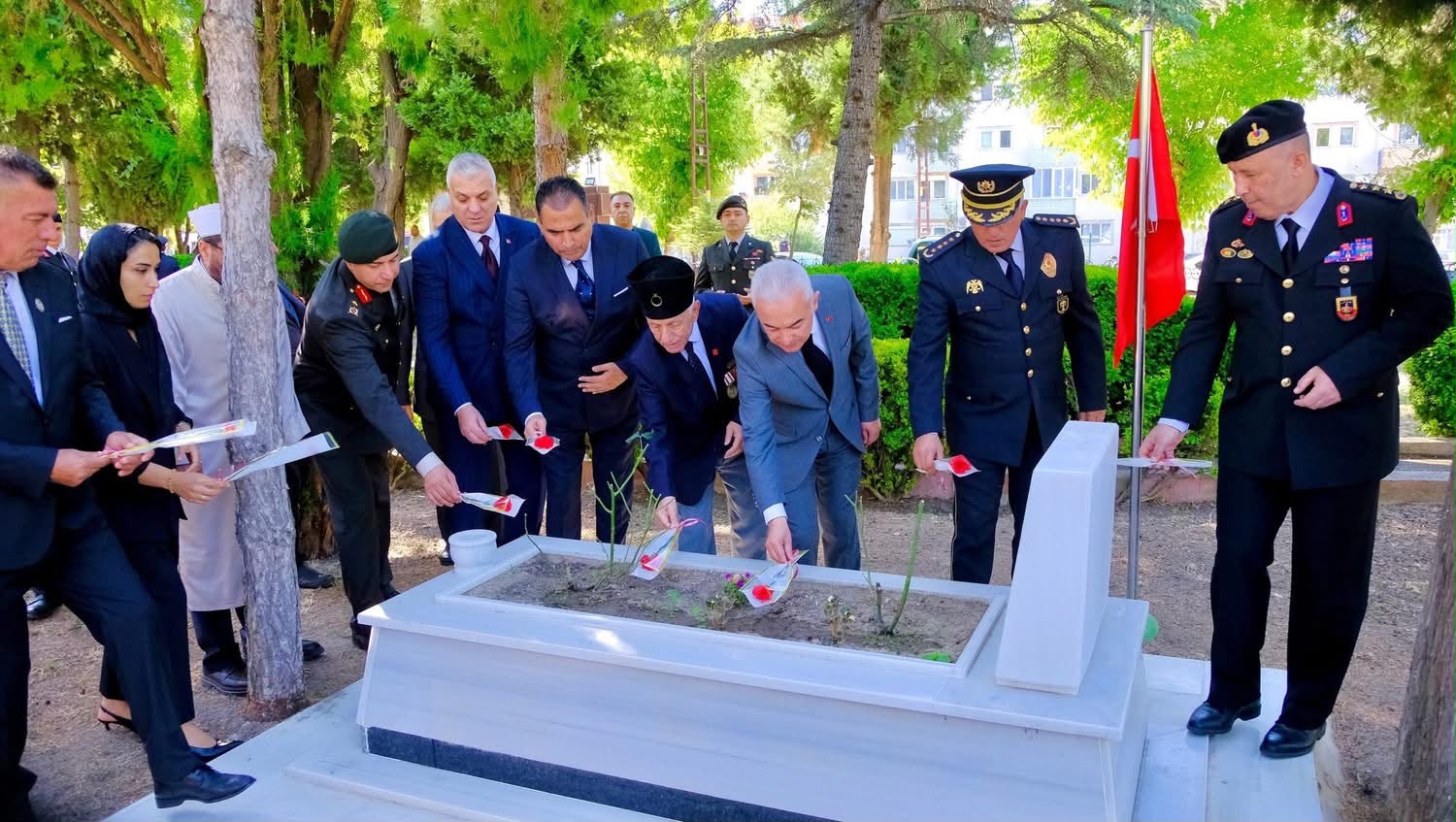 19 Eylül Gaziler Günü Vesilesiyle Kırklareli Şehitliğimizi ve Kırk Şehitler Anıtımızı Ziyaret Ettik — fotoğraf 6