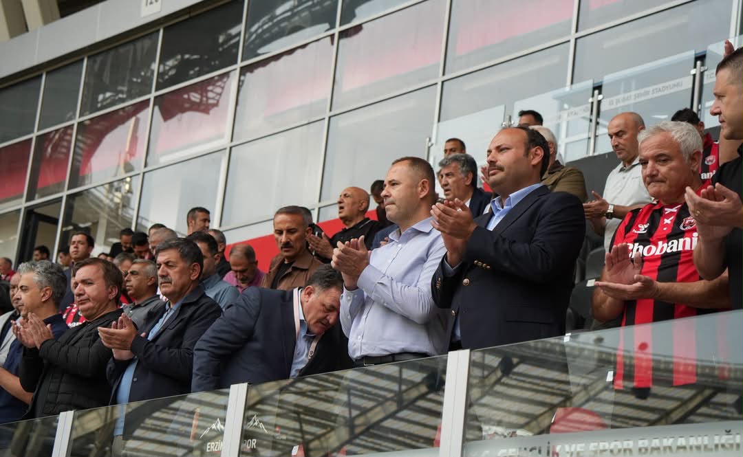 Bugün Erzincan’da Futbolun Heyecanını ve Dostluğun Güzelliğini Aynı Tribünde Paylaşmanın Mutluluğunu Yaşadık — fotoğraf 1