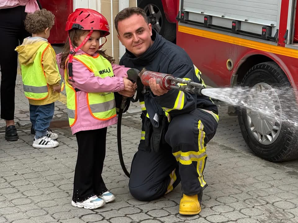 İtfaiye Haftasını Minik Misafirlerimizle Kutladık — fotoğraf 3