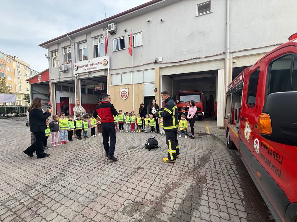 İtfaiye Haftasını Minik Misafirlerimizle Kutladık — fotoğraf 6