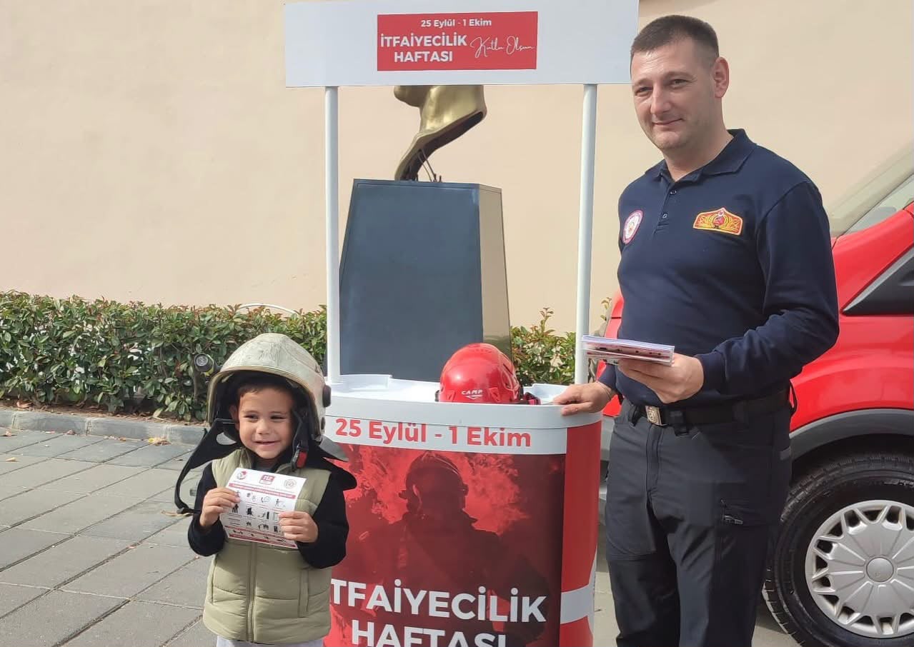 İtfaiye Haftası Kapsamında İstasyon Caddemizdeki Gar Binası Önünde Bilgilendirme Standı Açtık — fotoğraf 11