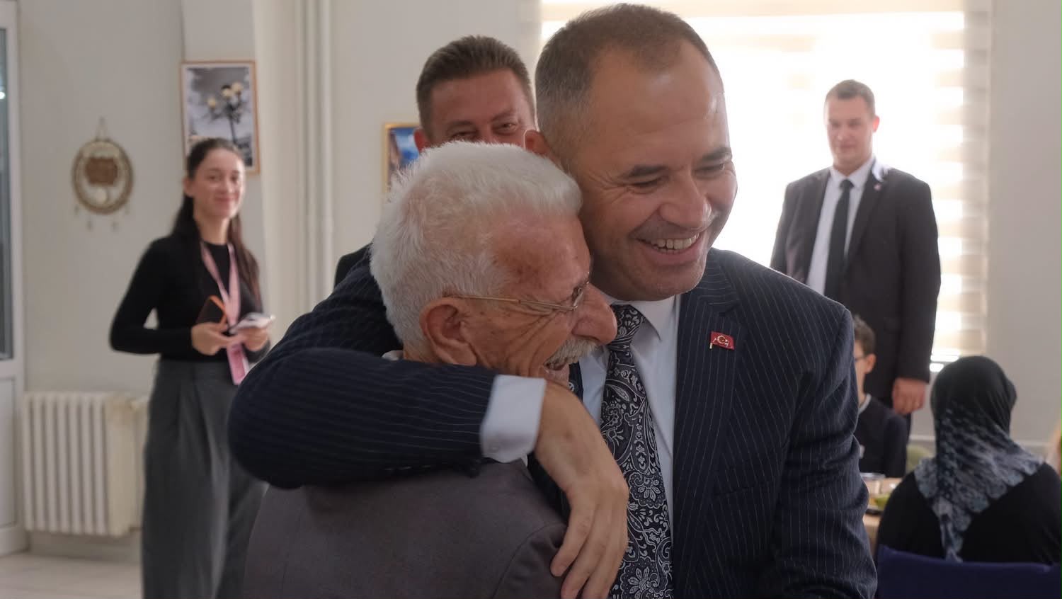 Tüm Büyüklerimizin 1 Ekim Dünya Yaşlılar Günü’nü Gönülden Kutluyorum — fotoğraf 6
