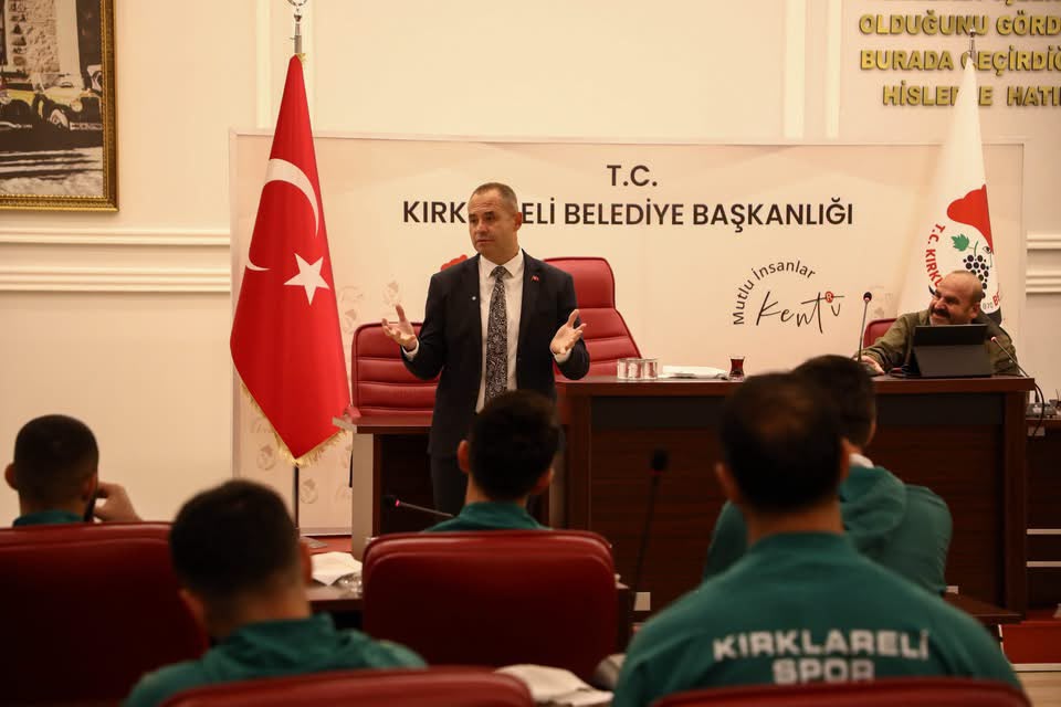 03 Ekim 2026 Tarihinde Saat 15.30’ da Edirne Tunca Stadyumu’nda Oynanacak Karşılaşmada Büyük Kırklarelispor Taraftarımızı Takımımızın Yanında Olmaya Davet Ediyorum — fotoğraf 8