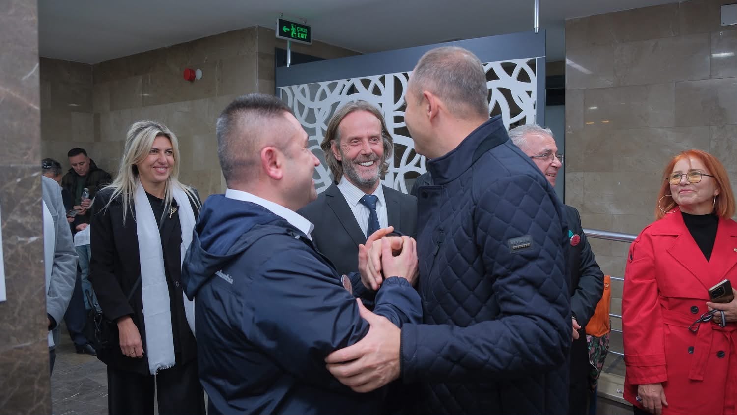 Kırklareli Berberler Kuaförler ve Güzellik Salonu İşletmecileri Esnaf ve Sanatkârlar Odamızın Olağanüstü Seçiminde Bir Araya Geldik — fotoğraf 3