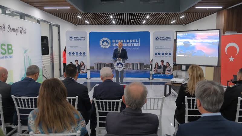 Kırklareli Üniversitemiz Tarafından Düzenlenen COP31 Yolunda Kırklareli OSB’de Yeşil Dönüşüm Konulu Çalıştay Programına Katıldık — fotoğraf 12