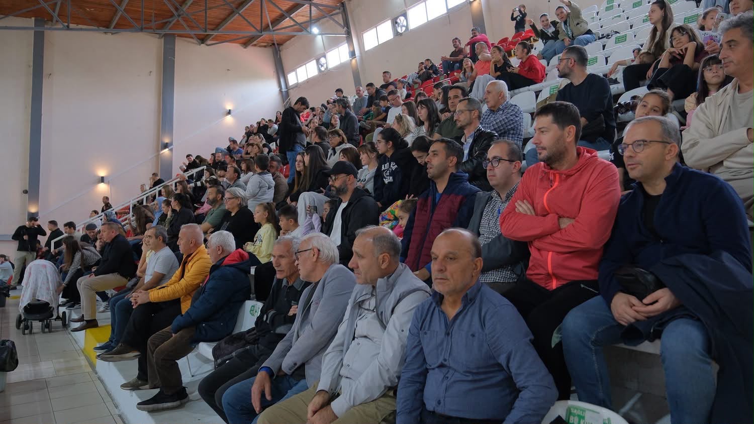 Yolunuz Açık Başarılarınız Daim Olsun Kızlar — fotoğraf 2