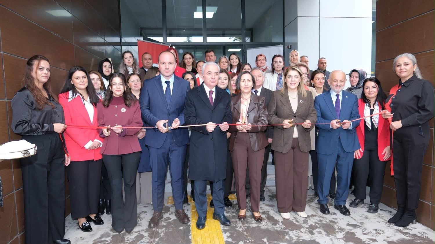 Üreten Kadınlarla Yaşayan Cumhuriyet Temasıyla Düzenlenen Programa Katıldık — fotoğraf 7