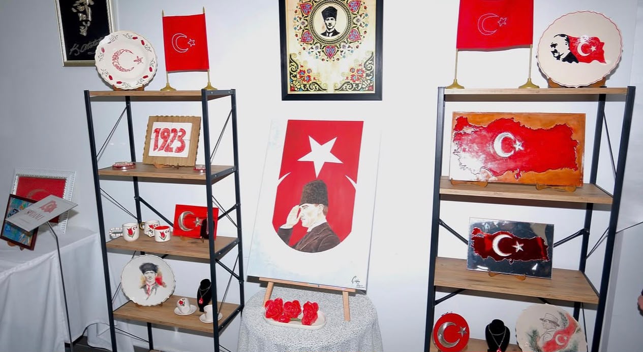 Üreten Kadınlarla Yaşayan Cumhuriyet Temasıyla Düzenlenen Programa Katıldık — fotoğraf 9