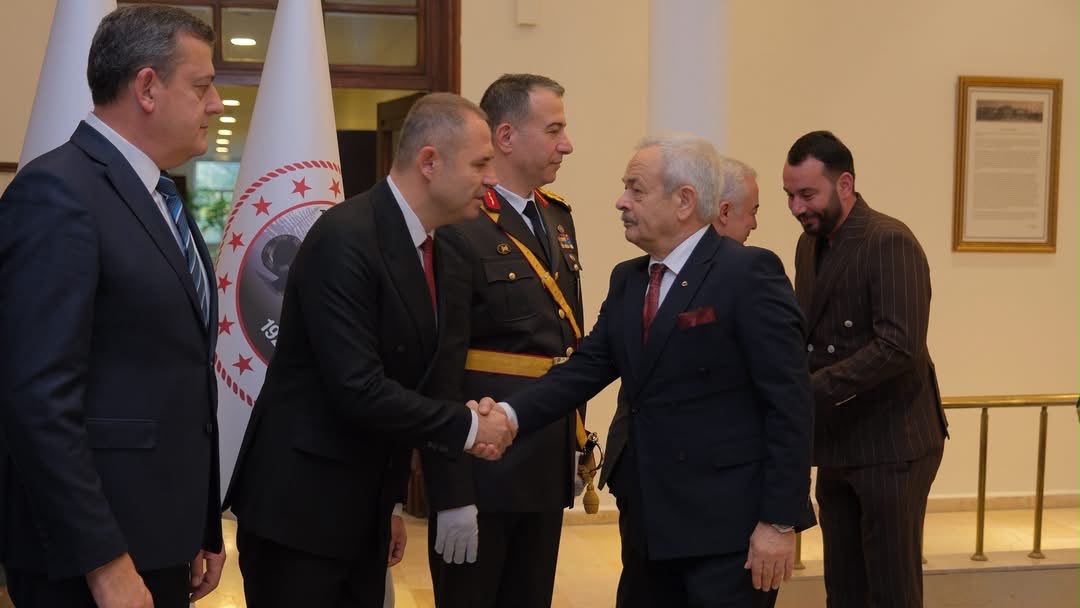 29 Ekim Cumhuriyet Bayramımız Kapsamında Valiliğimizde Düzenlenen İl Protokolü Tebrik Programına Katıldık — fotoğraf 16
